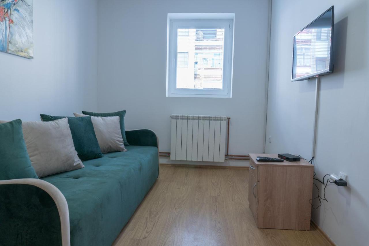 Gerardus Apartmani Vrsac Exterior foto