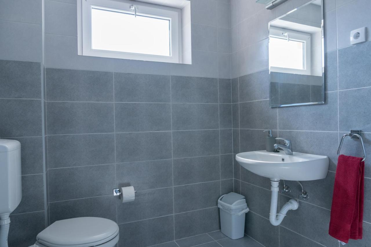 Gerardus Apartmani Vrsac Exterior foto